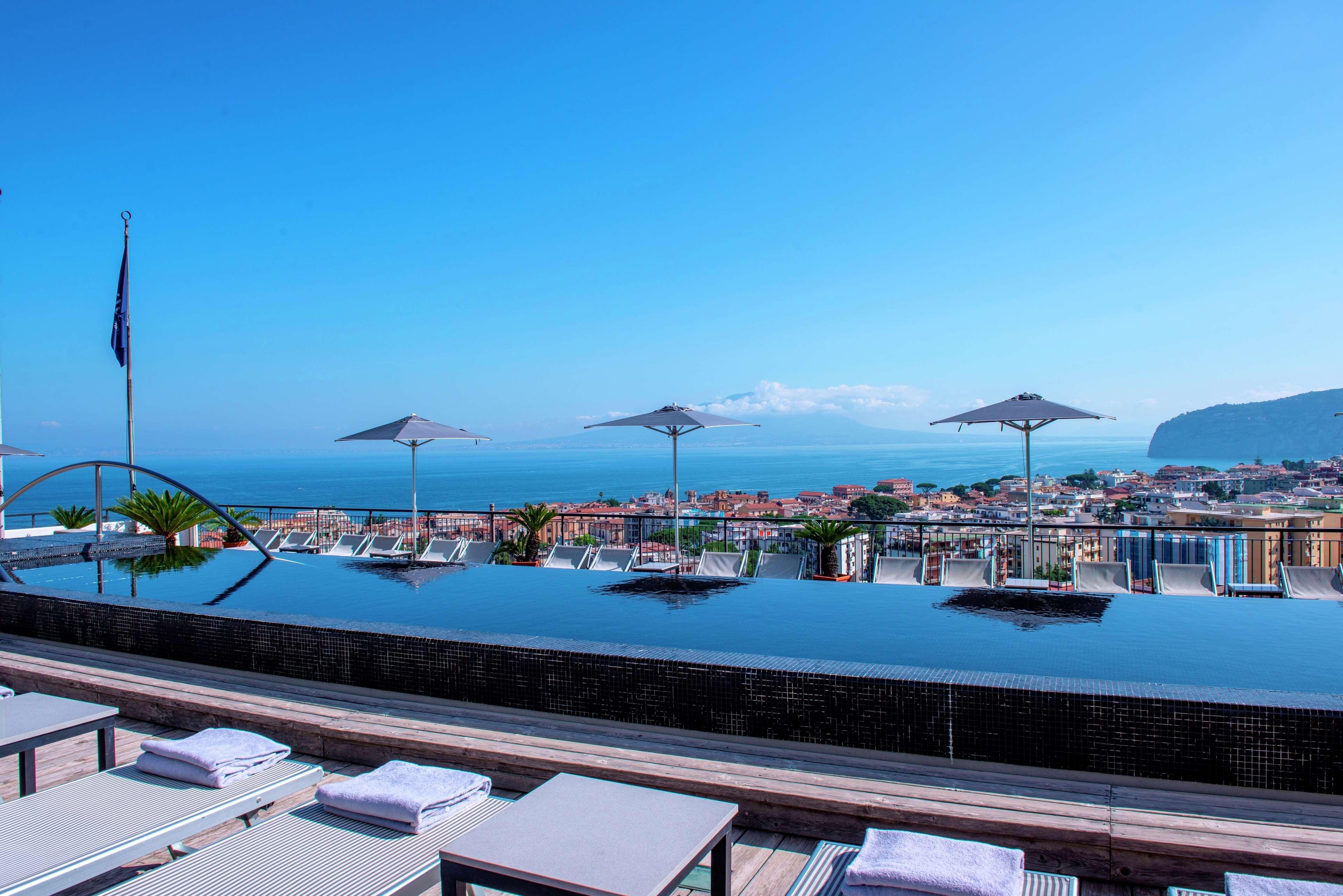 Hilton Sorrento Palace Екстер'єр фото