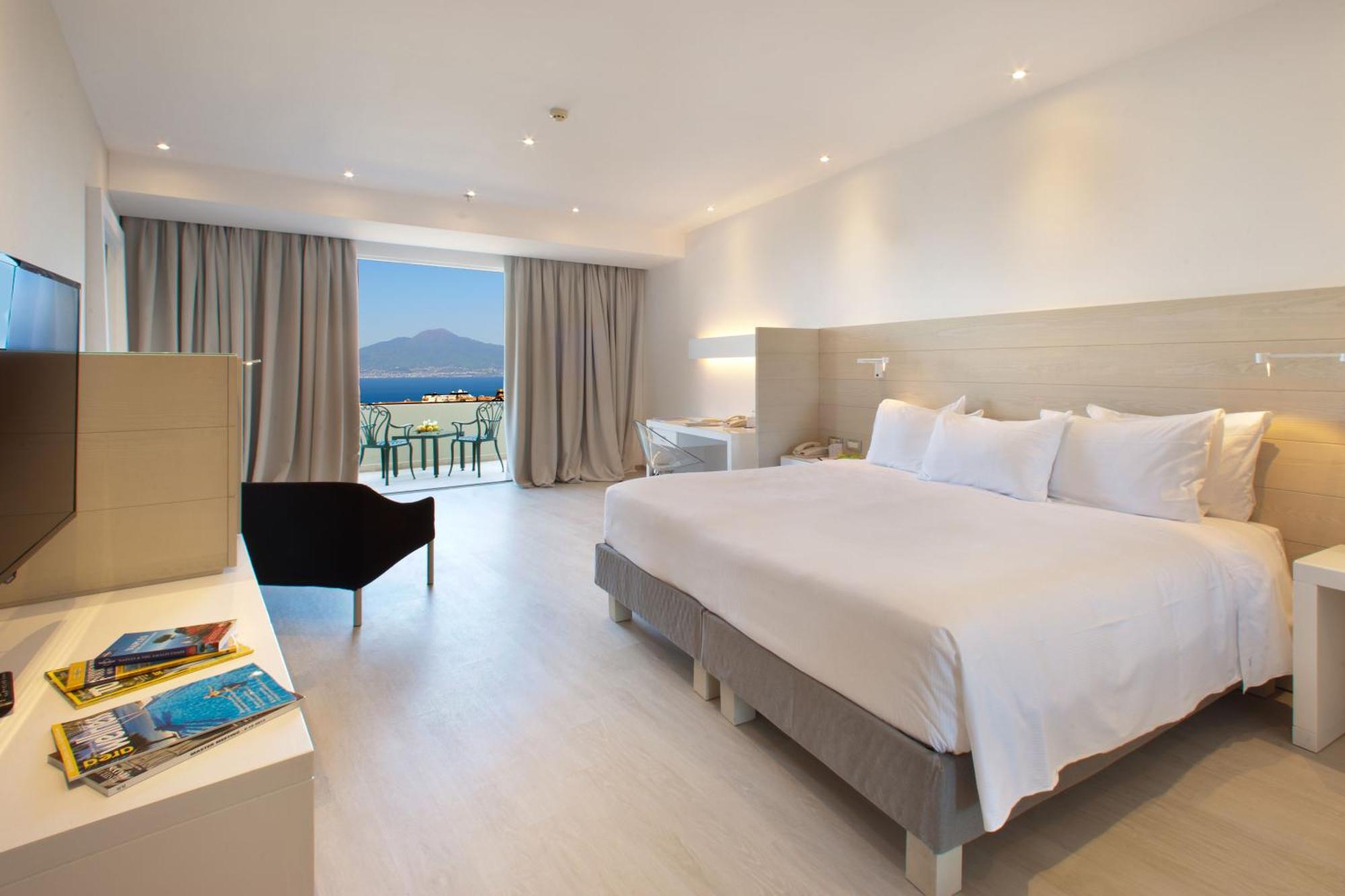 Hilton Sorrento Palace Екстер'єр фото